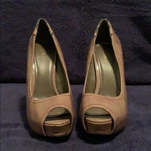 Brown leather peep-toe high heels
